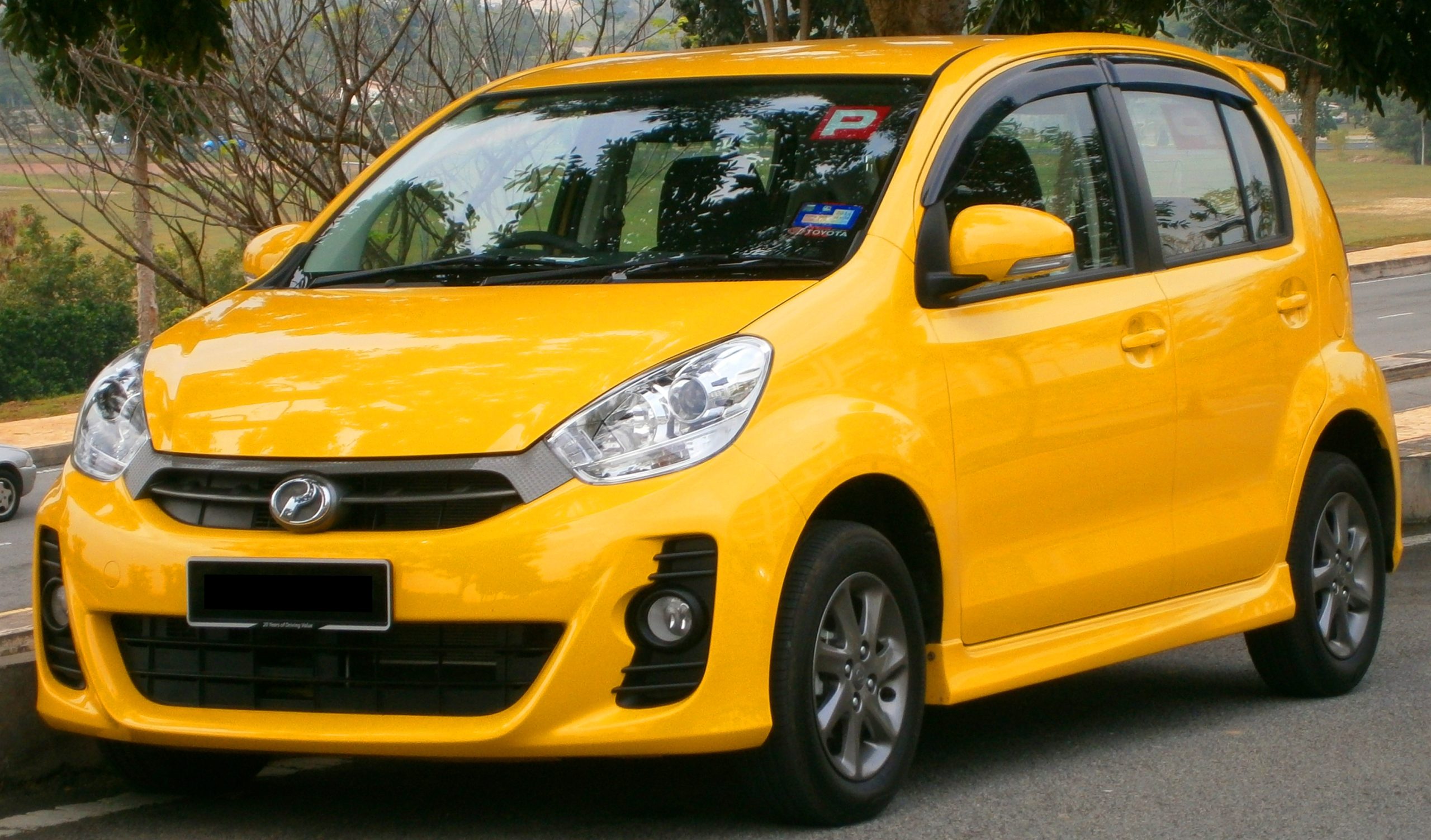 Myvi Axia dan Saga