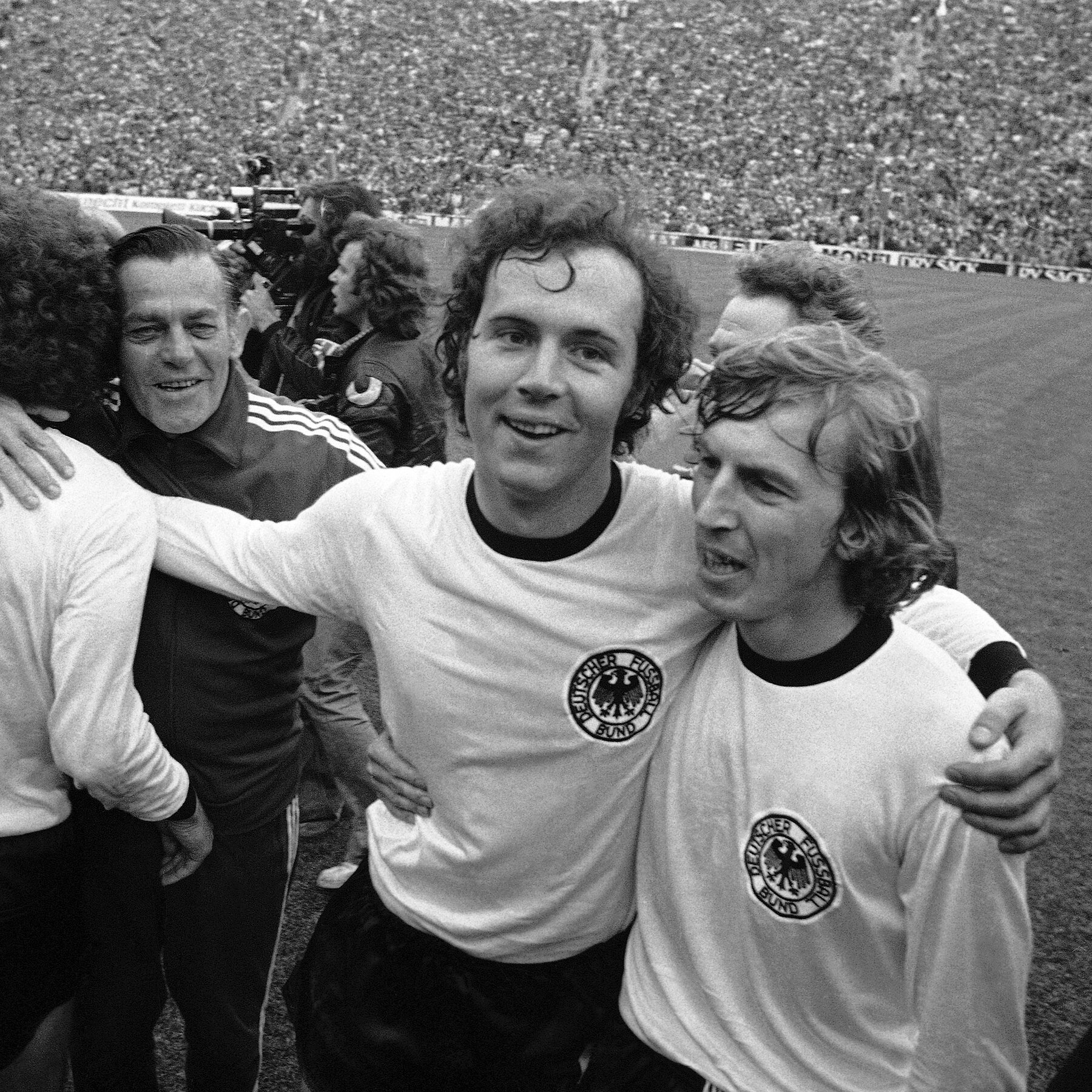 Beckenbauer meninggal dunia