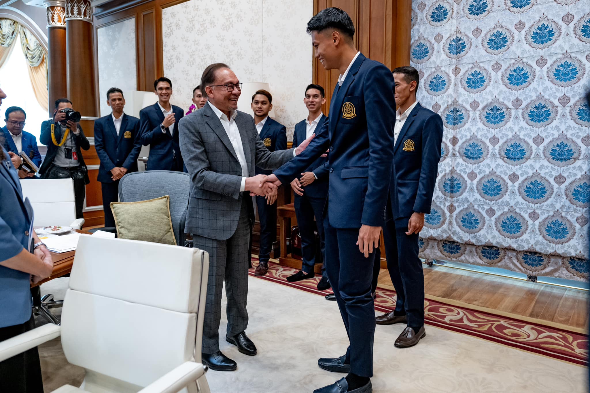 Imbuhan Kepada Pemain Dan Jurulatih Sepak Takraw