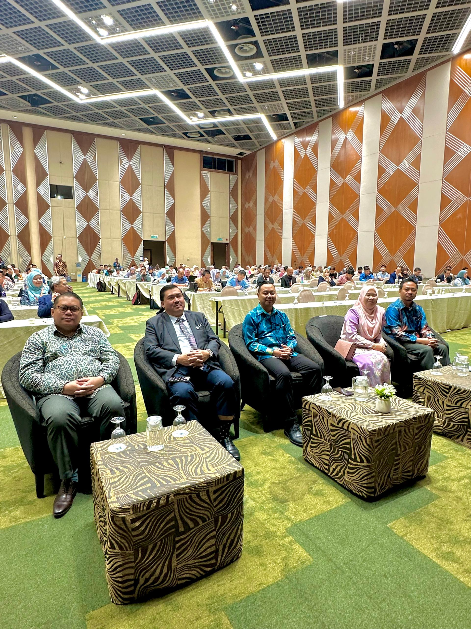 Seminar Pembangunan Tanah MADANI