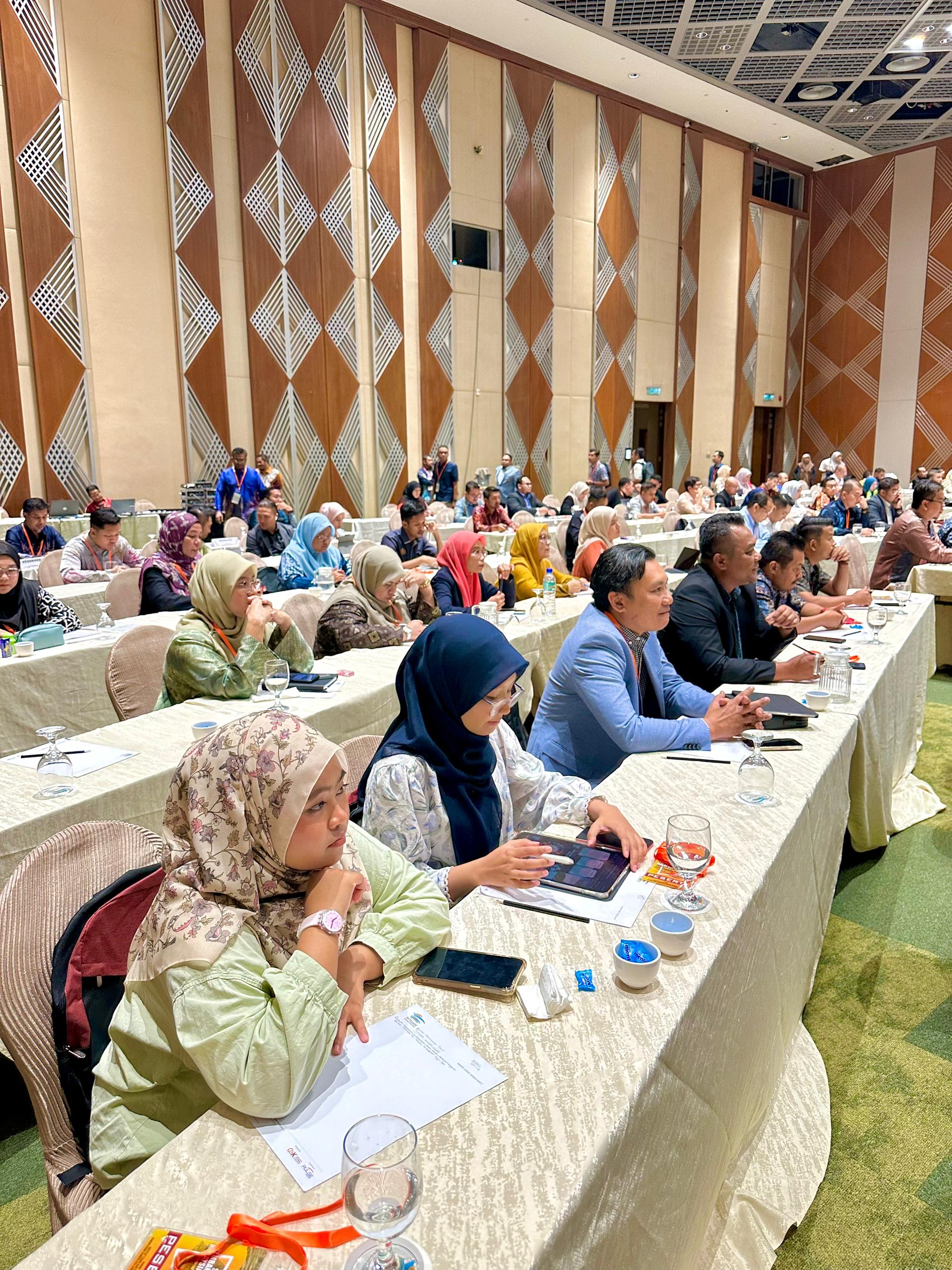 Seminar Pembangunan Tanah MADANI