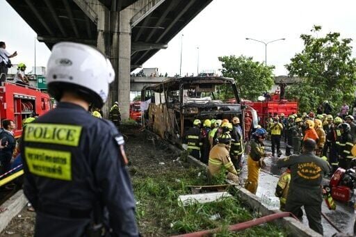 pemandu Bas Sekolah Terbakar Di Thailand Serah Diri