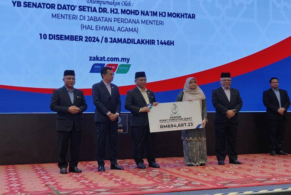 MAIWP Terima Zakat Perniagaan RM27.6 Juta