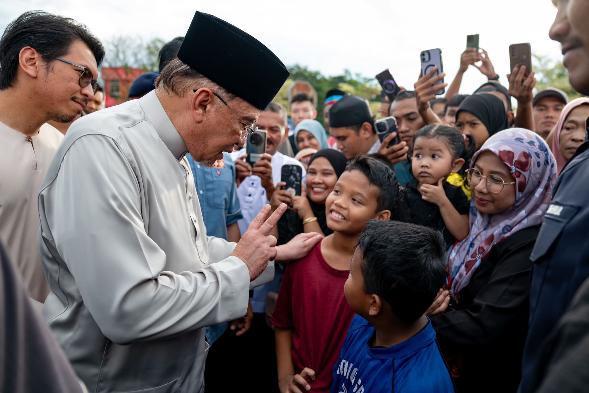 Murid Mengadu Terus Ke PMX