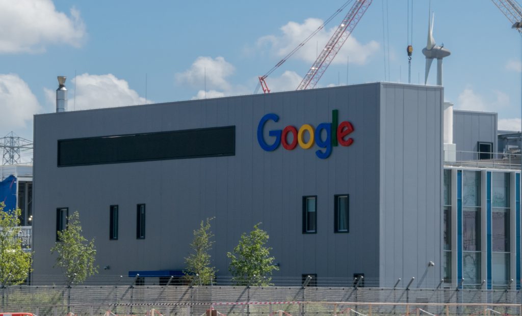 Gamuda jual tanah kepada Google