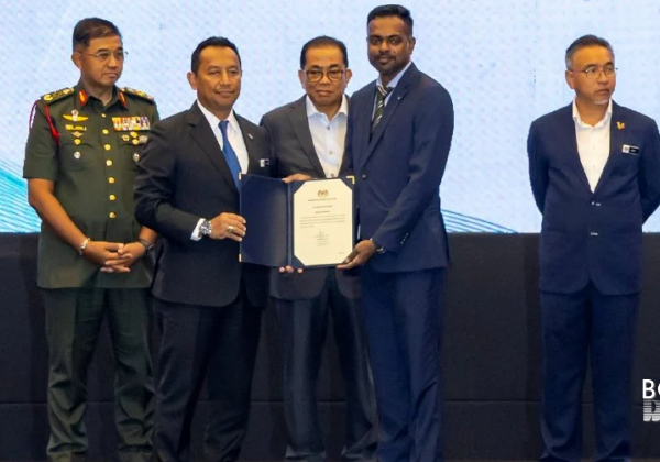 AirAsia meterai kontrak bersama ATM