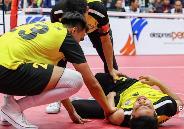 Perejam utama sepak takraw retak tulang siku