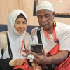 Peniaga martabak jual rumah, tunai haji