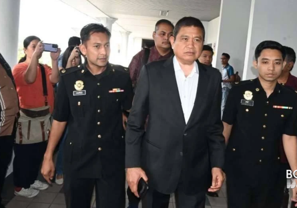 Bekas Timbalan Yang di-Pertua Dewan Negara terima suapan