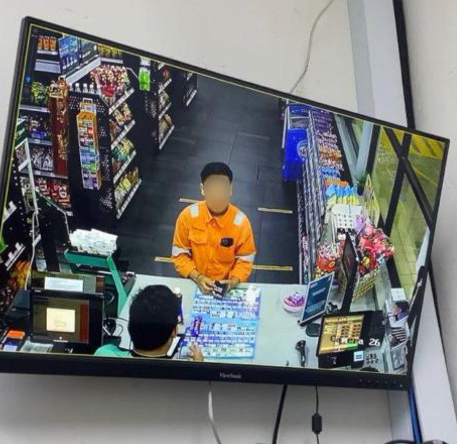 Lelaki kantoi curi rekod pin TnG