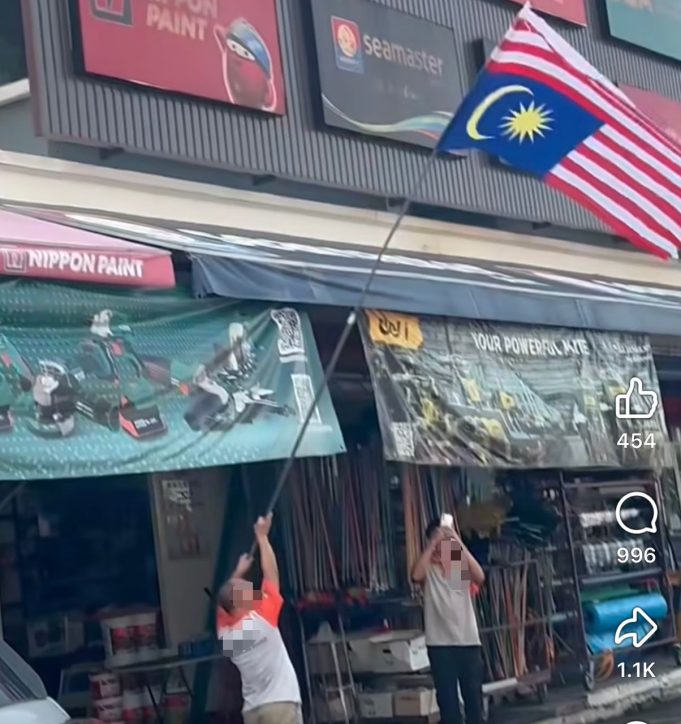 Sedia terima hukuman