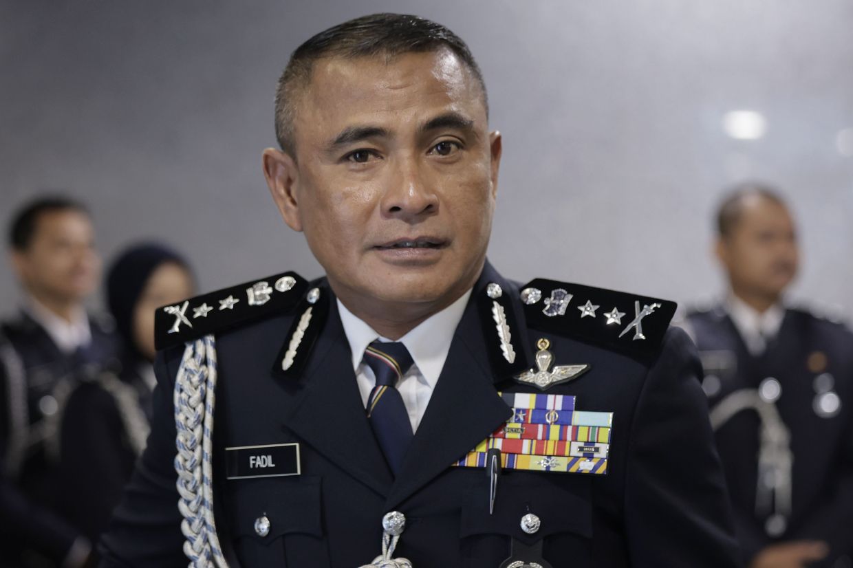 Buat Kekacauan