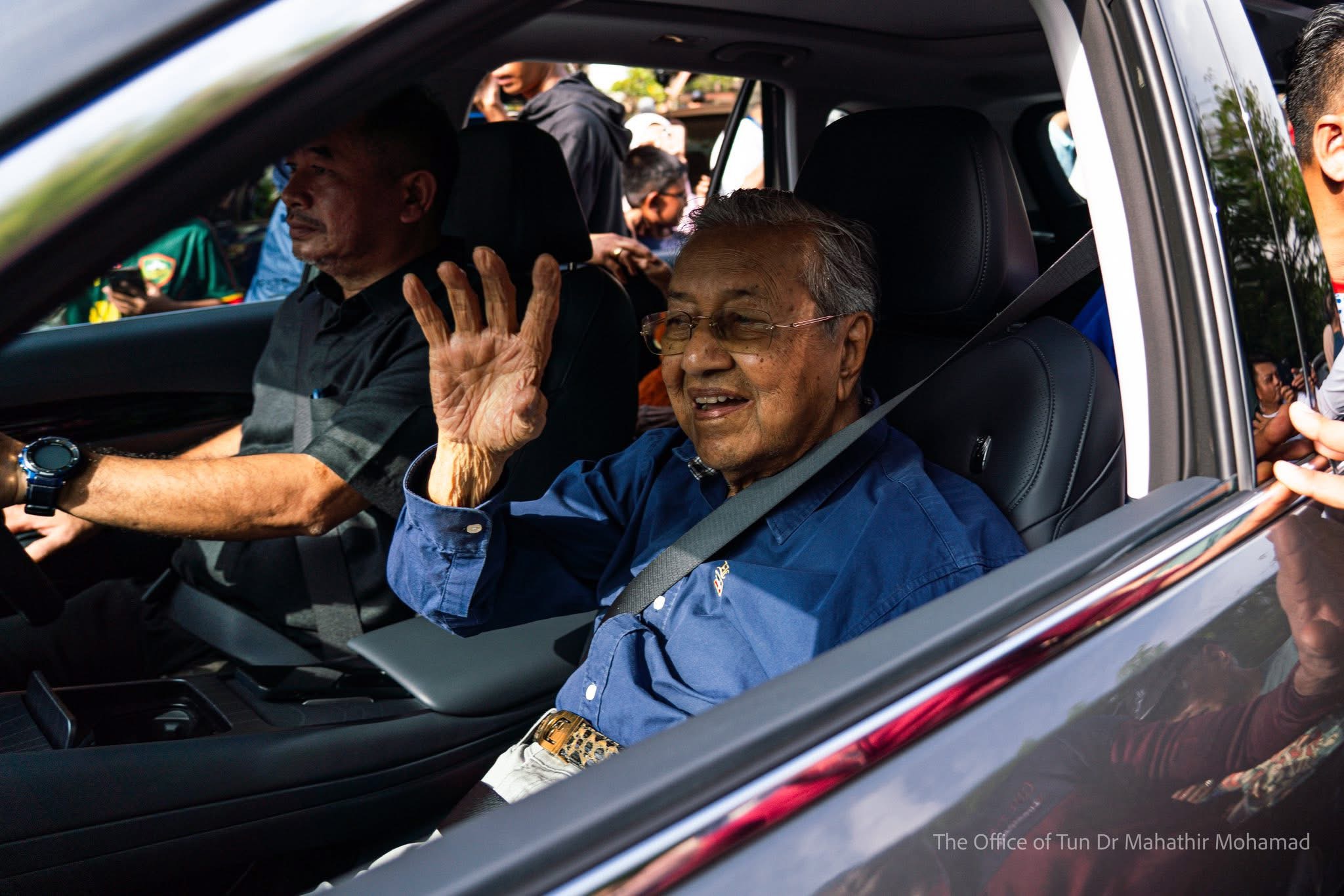Siasatan aset Tun M