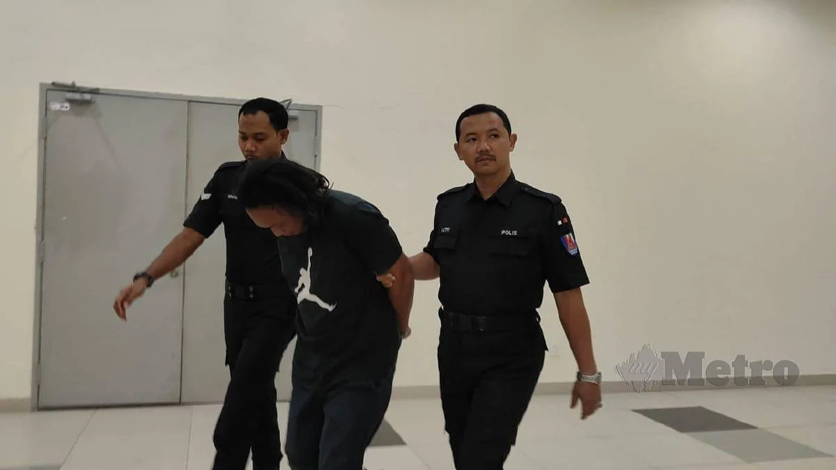 pukul isteri
