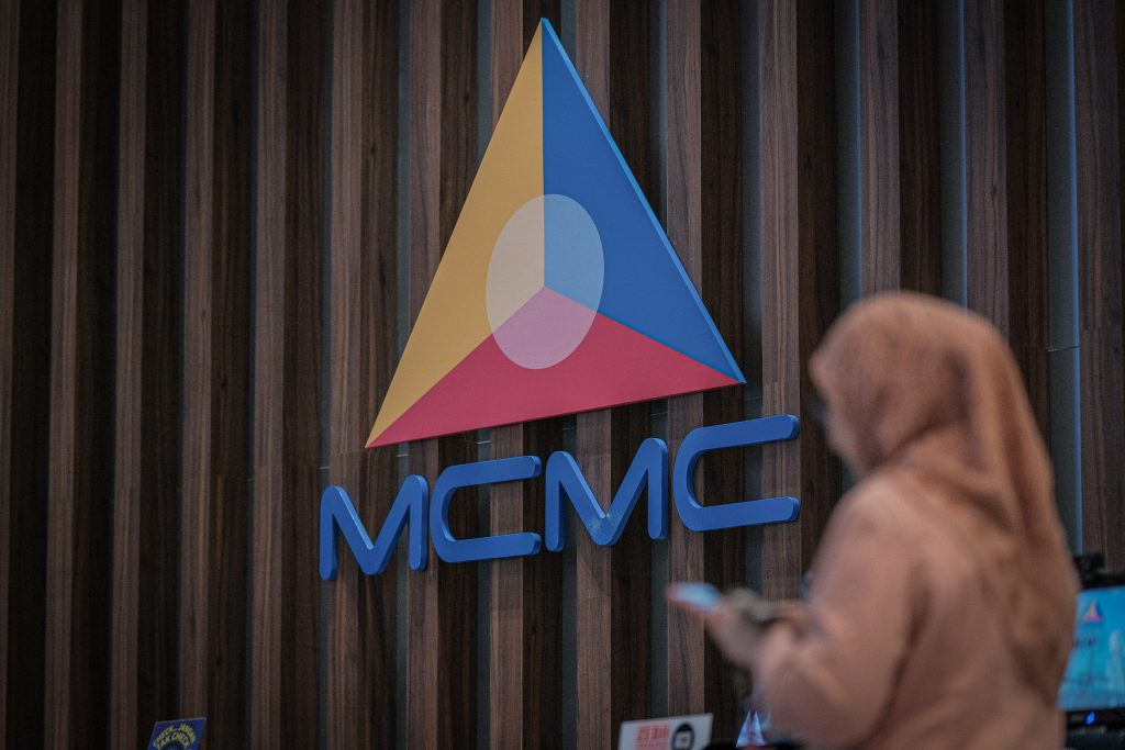 MCMC kenakan kompaun