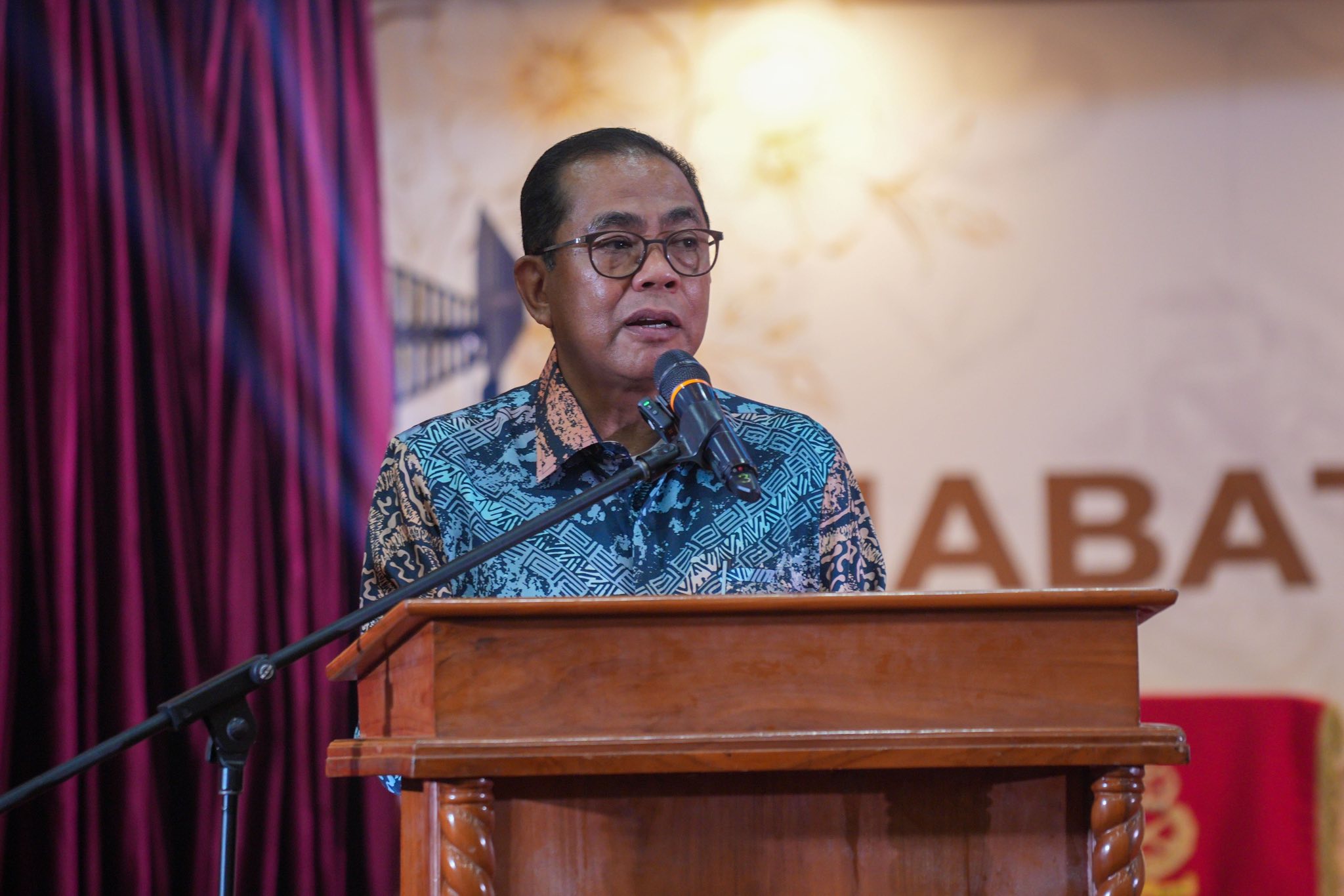 Tabung Pahlawan