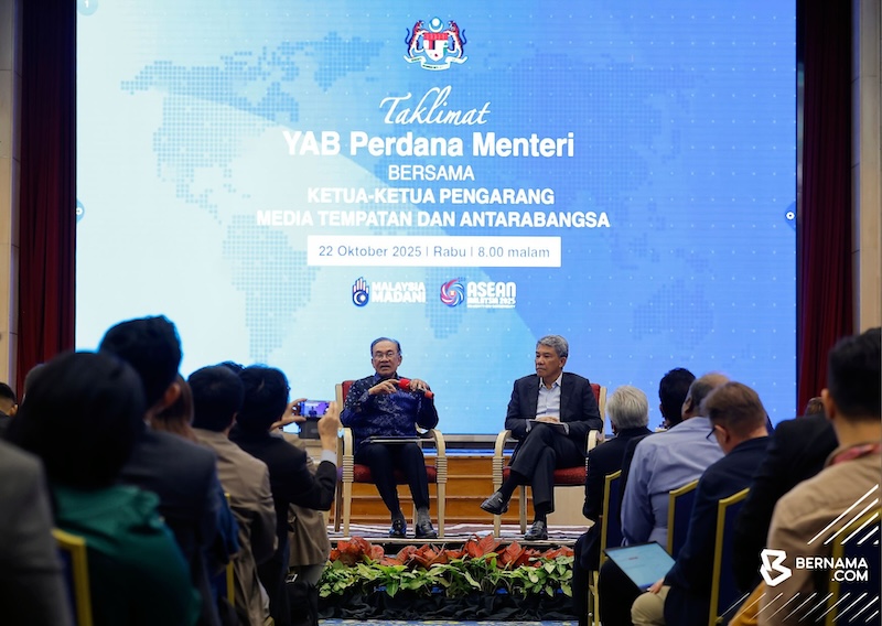 Putin tidak hadir