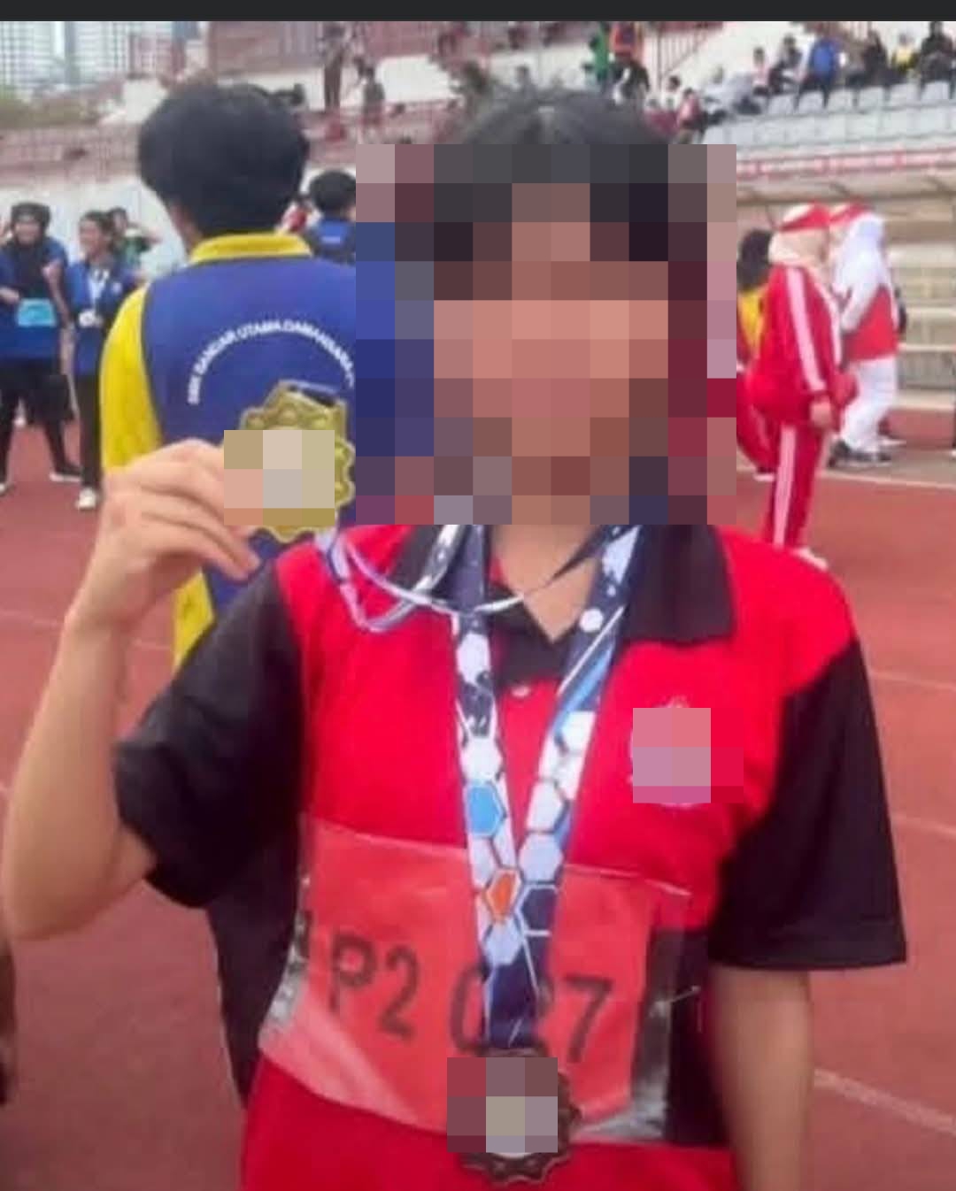  Mangsa Tikam Di Sekolah