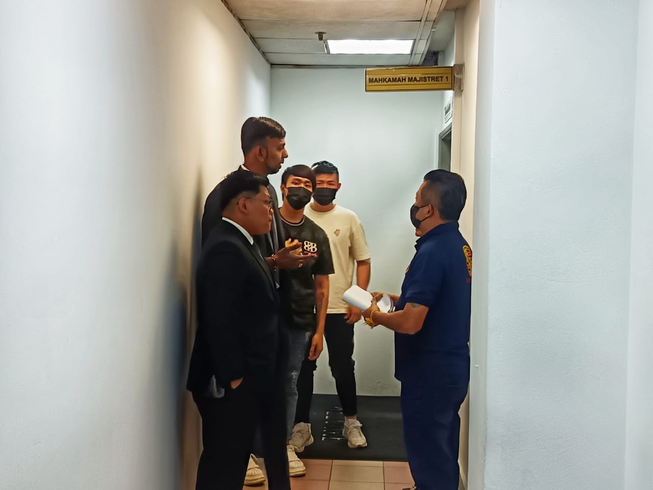 empat lelaki