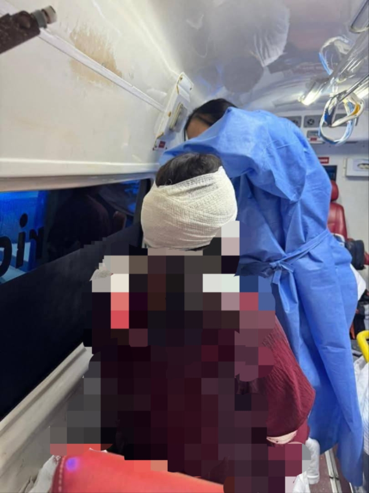 tetak isteri dan anak