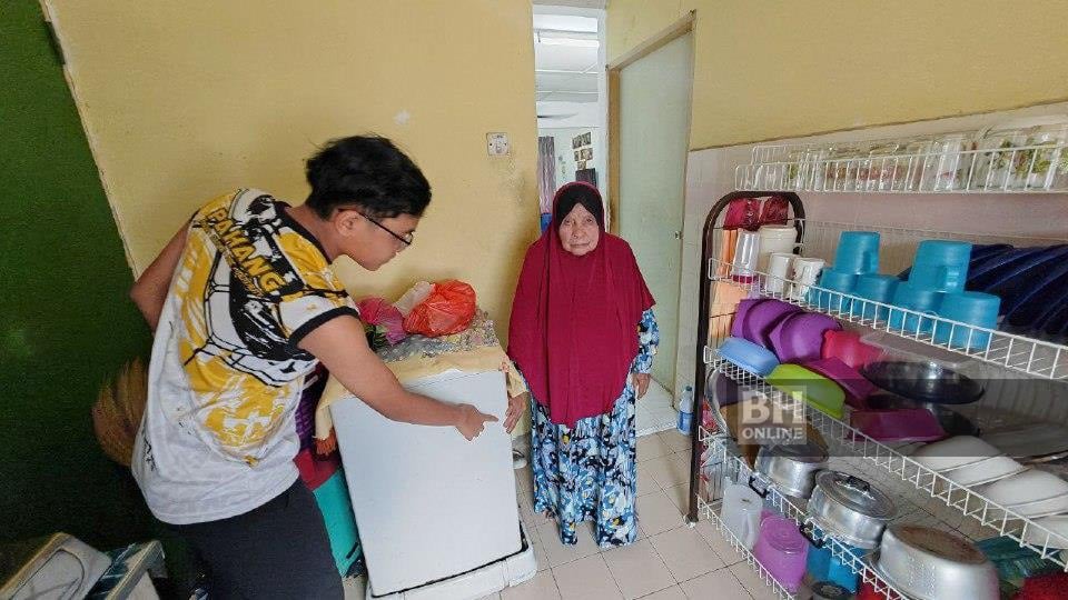 nenek
