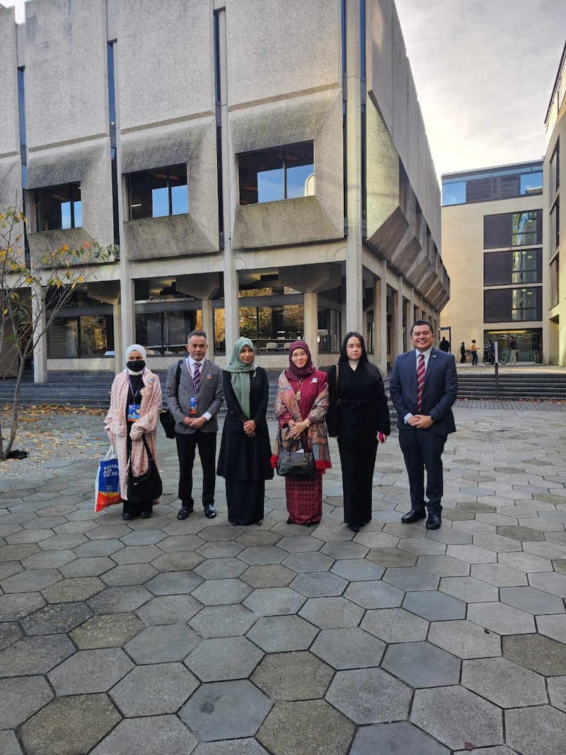 Tunku Azizah catat sejarah