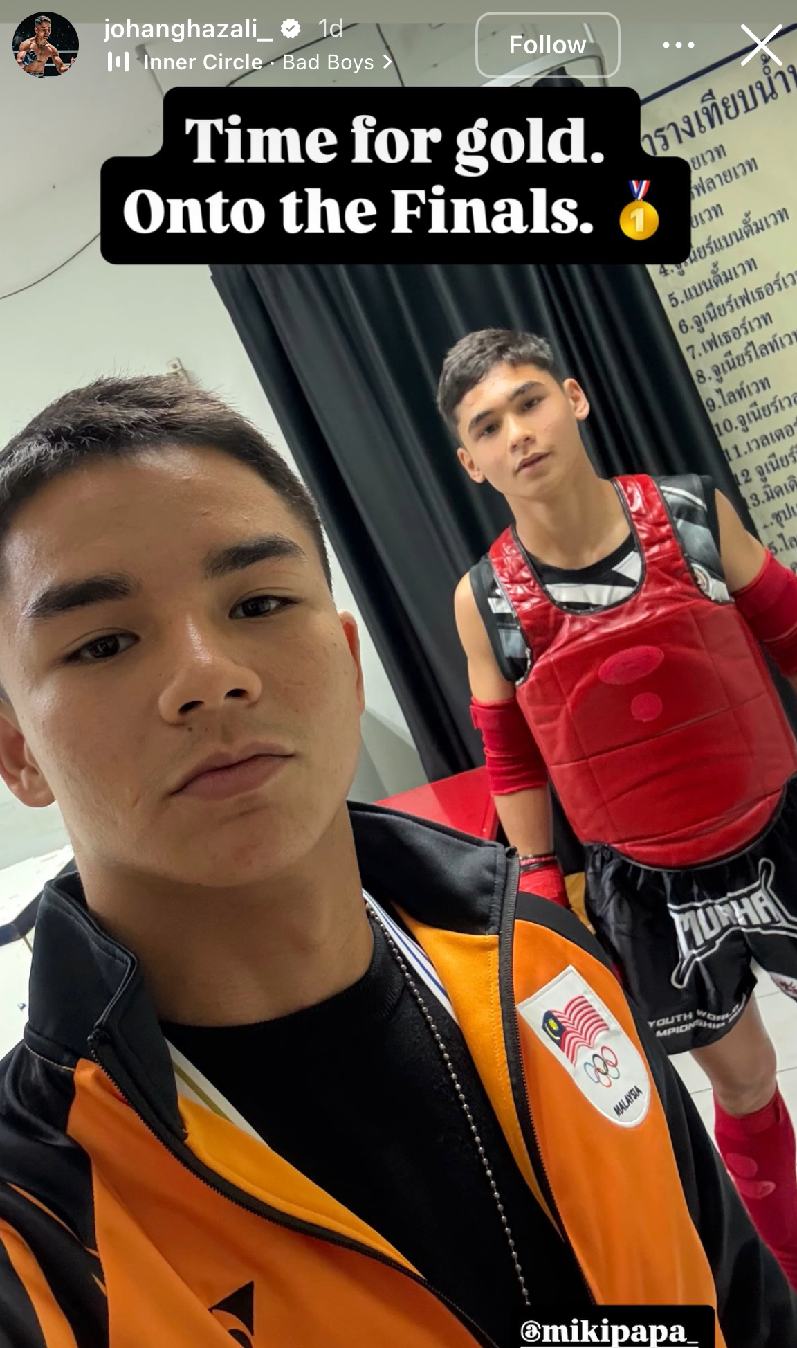 Hadiahkan Pingat Emas 