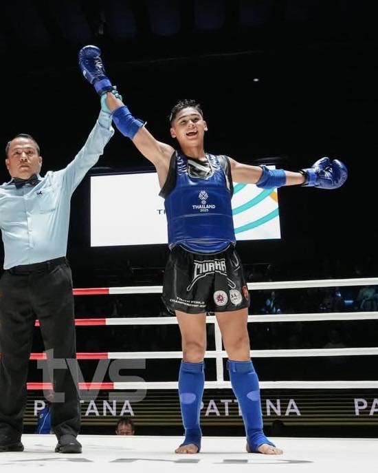 Hadiahkan Pingat Emas 