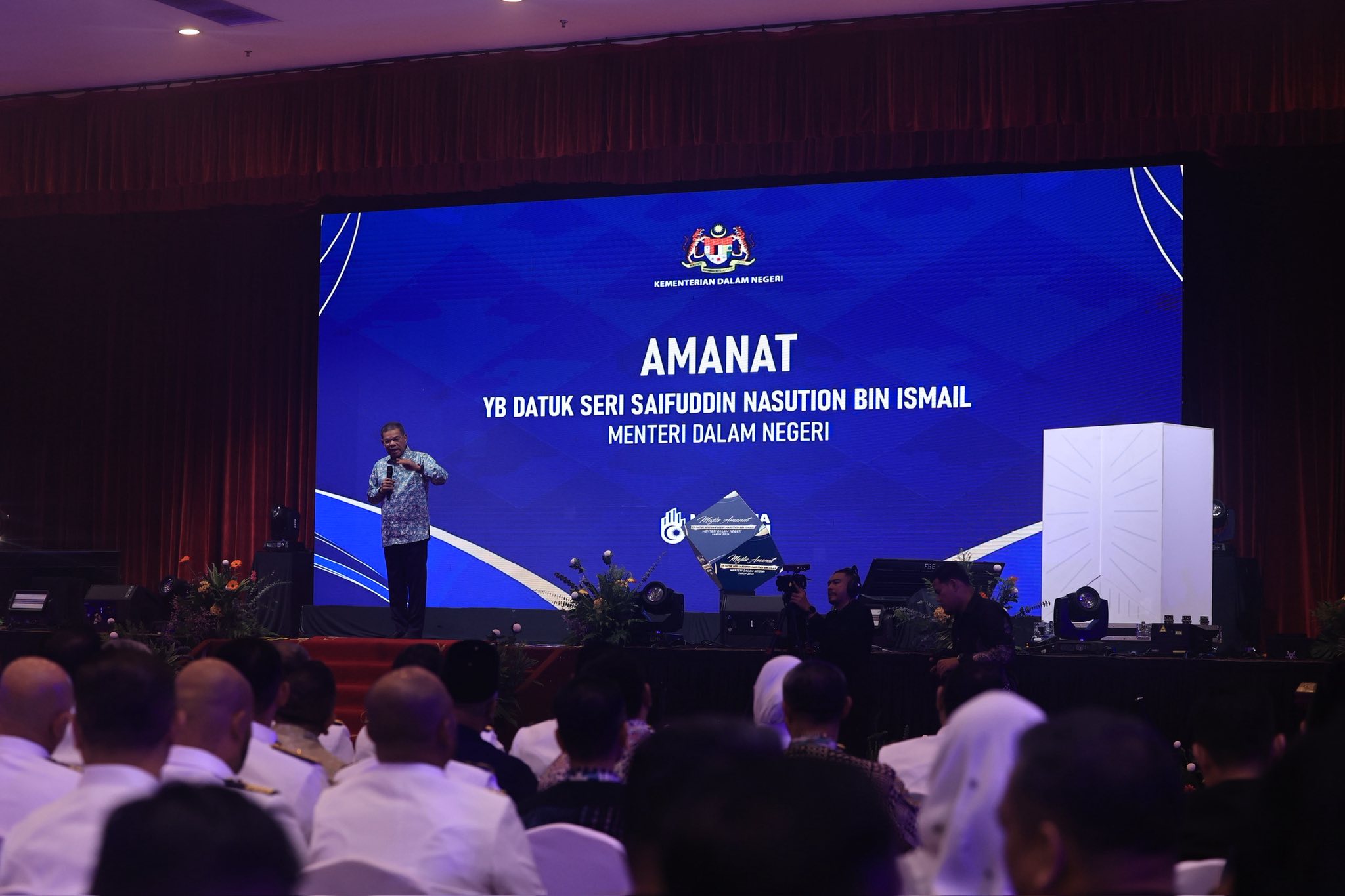 pasport berwajah baharu