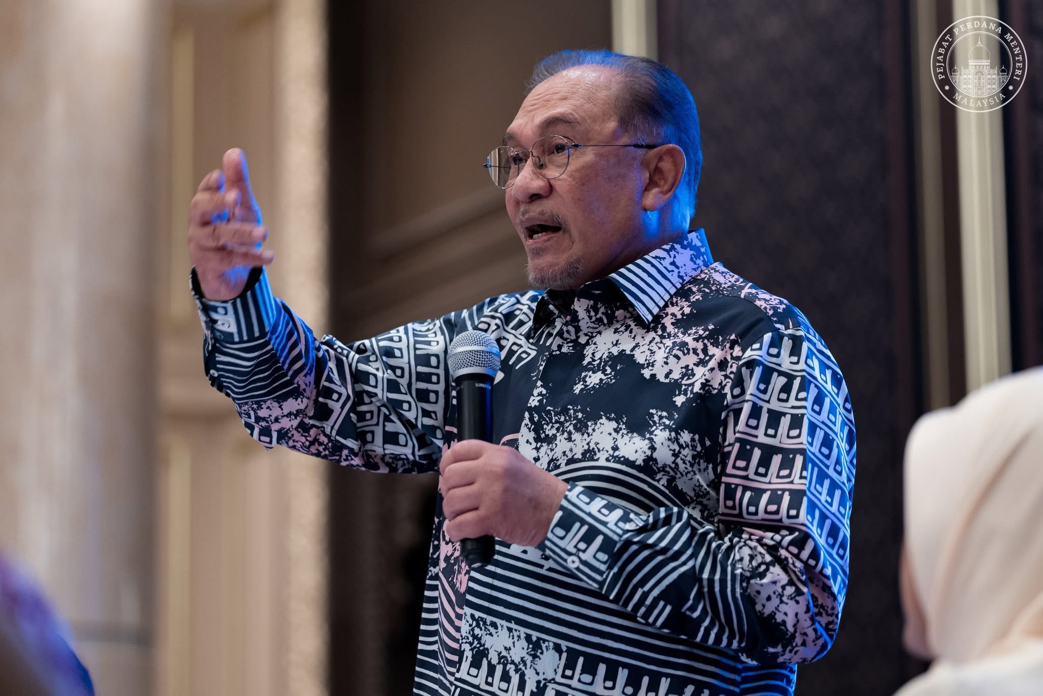 Selamat bersidang kepada perwakilan UMNO