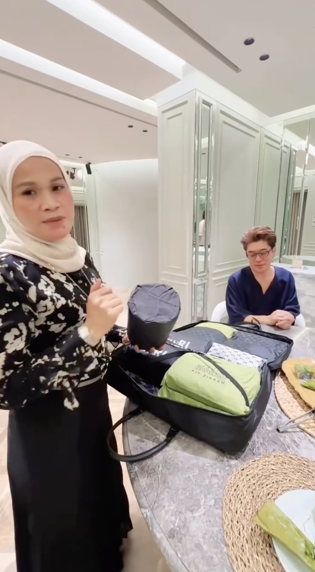 kain kafan jenama Rizalman