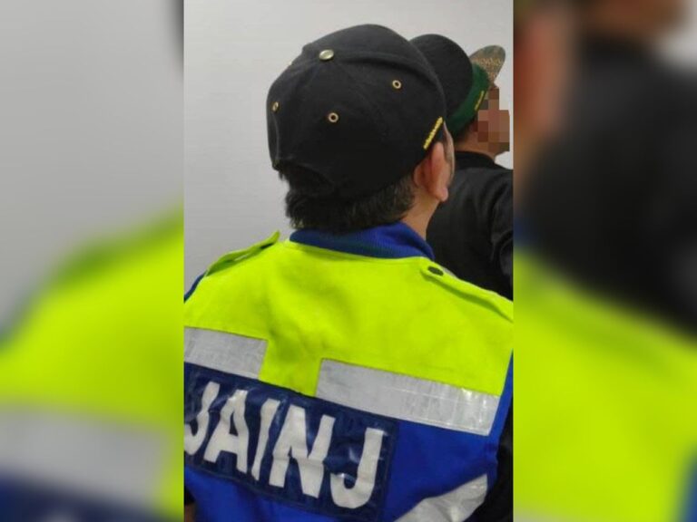 Pemuda ditangkap khalwat