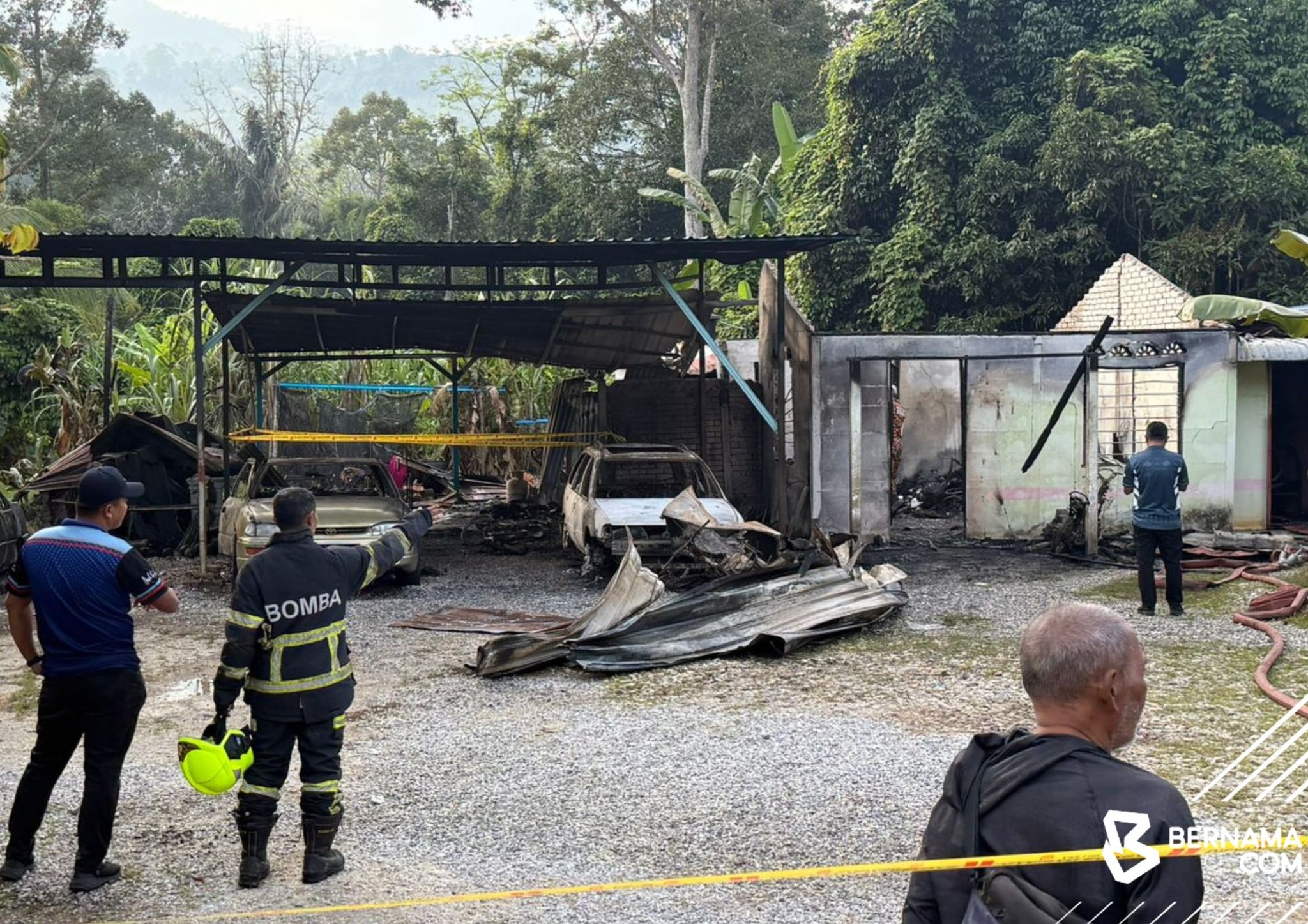 lima mangsa kebakaran