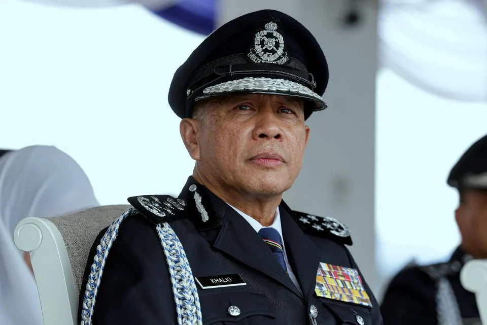 Kes curi wang kripto polis