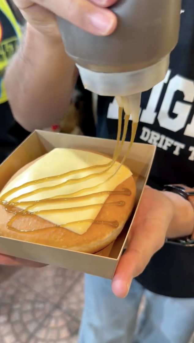 Faiz Soul jual donut