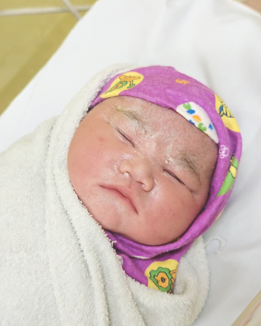 Bayi hampir 5 kilogram